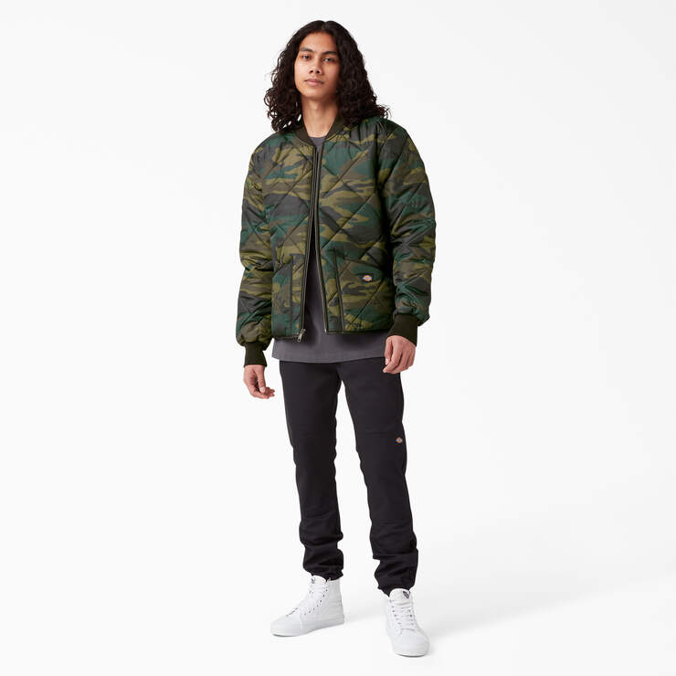 Camo Diamond Quilted Jacket - Hunter Green Camo (HRC) image number 9