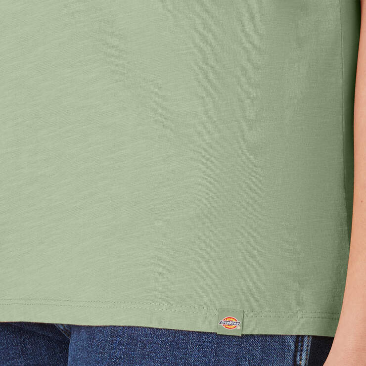 T-shirt à encolure en V et manches courtes pour femmes - Celadon Green (C2G) numéro de l’image 5