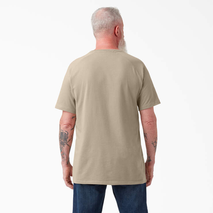 T-shirt rafraîchissant à manches courtes et à poche - Desert Sand (DS) numéro de l’image 2