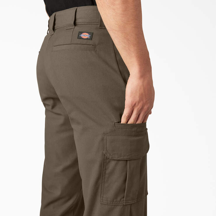 Pantalon cargo de coupe standard en tissu FLEX - Mushroom (MR1) numéro de l’image 6