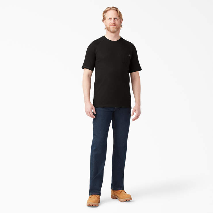 T-shirt rafraîchissant à manches courtes et à poche - Black (BK) numéro de l’image 8