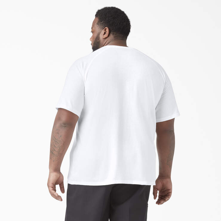 T-shirt rafraîchissant à manches courtes et à poche - White (WH) numéro de l’image 5