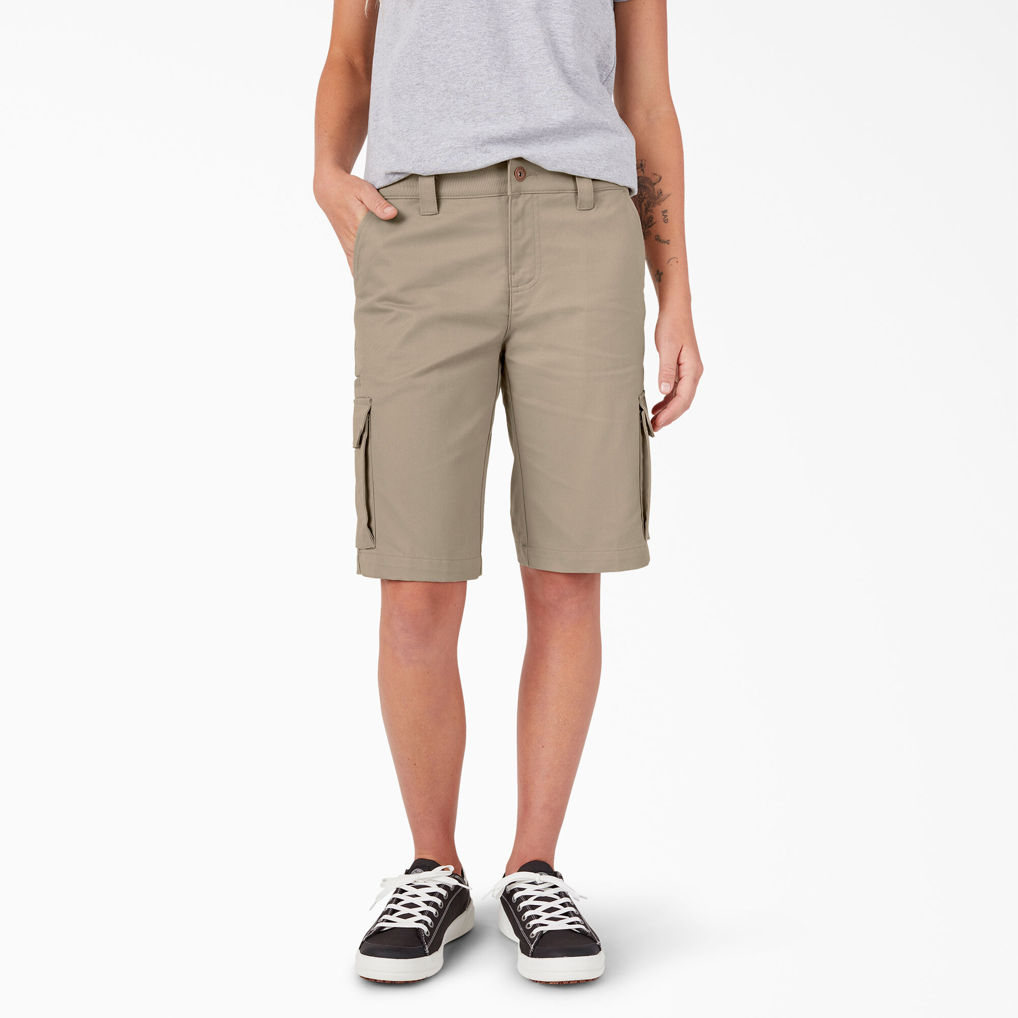 【新品未開封・送料無料】 Women's Relaxed Fit Cargo Shorts, 11 服&ファッション小物