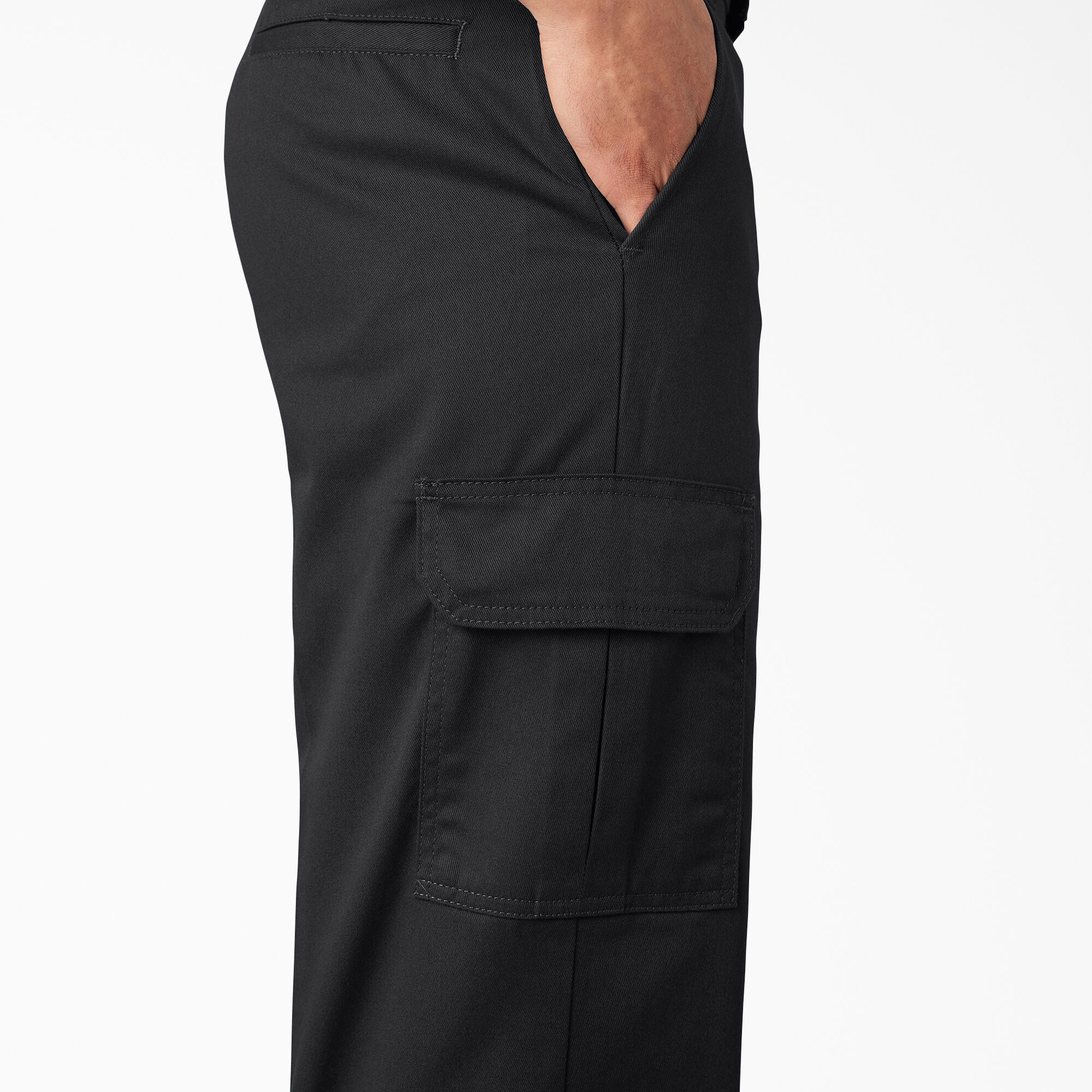 Pantalon de travail cargo de coupe decontractee