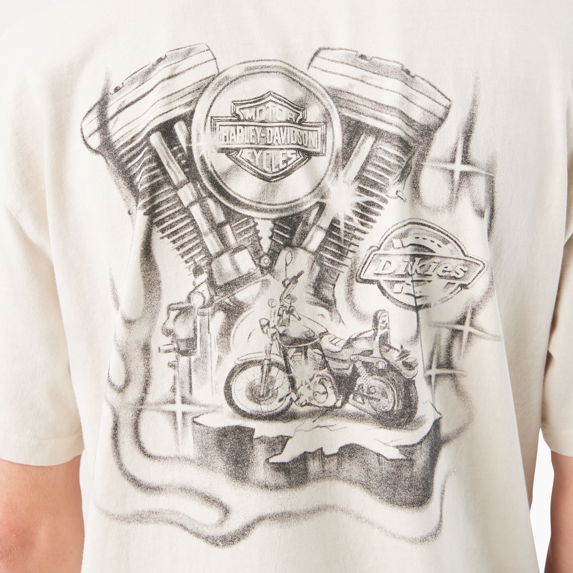 Dickies x Harley-Davidson Heavyweight V-Twin Engine Tee