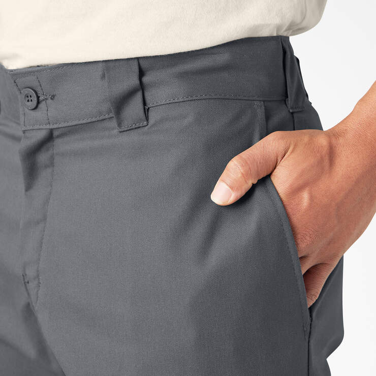 Pantalon cargo de coupe standard en tissu FLEX - Charcoal Gray (CH) numéro de l’image 10