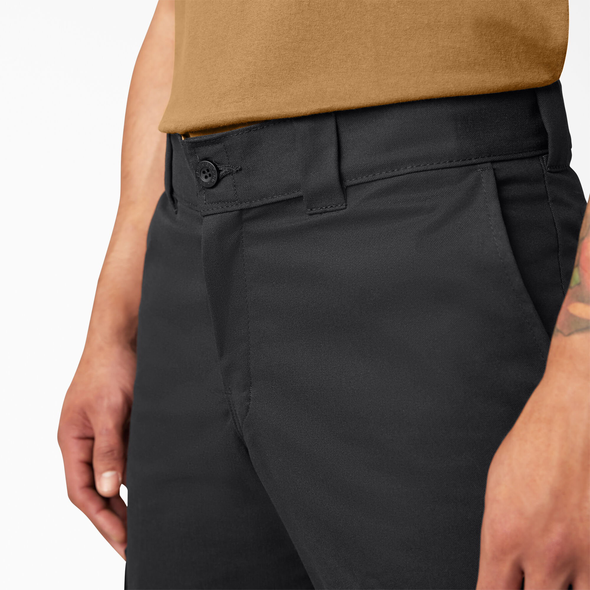 FLEX Relaxed Fit Cargo Pants