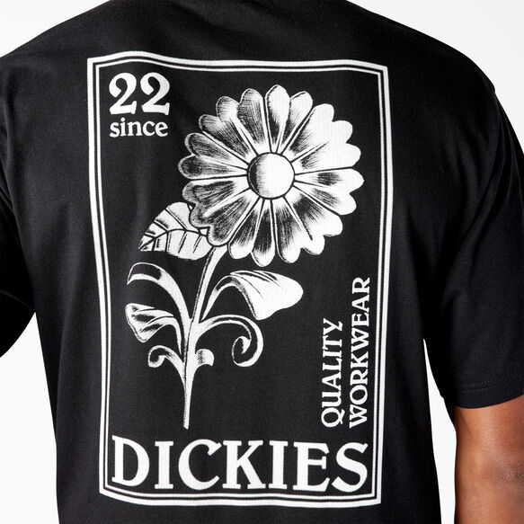 Garden Plain Graphic T-Shirt - Black &#40;KBK&#41;
