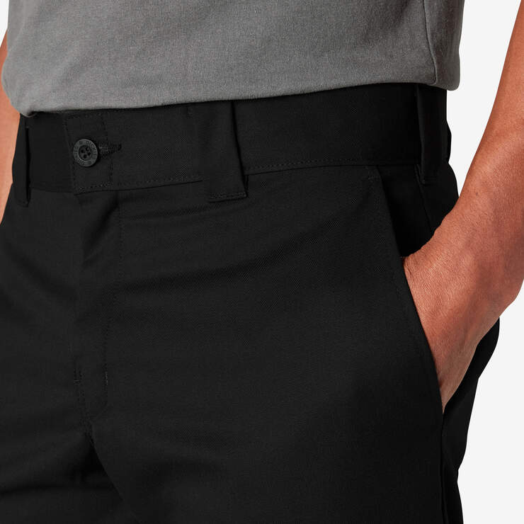 Pantalon cargo de coupe standard en tissu FLEX - Black (BK) numéro de l’image 12