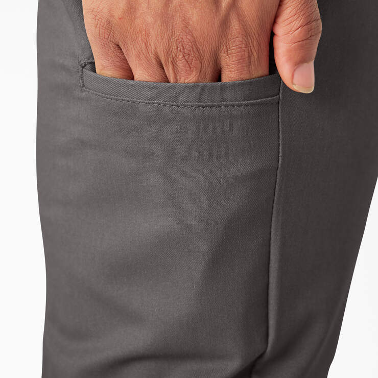Pantalon de travail de coupe ajustée à jambe fuselée et à poche multi-usage - Gravel Gray (VG) numéro de l’image 7