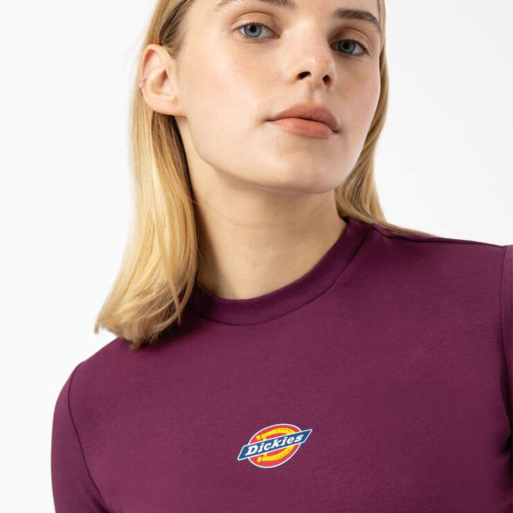 Women's Maple Valley Logo Cropped T-Shirt - Grape Wine (GW9) image number 4