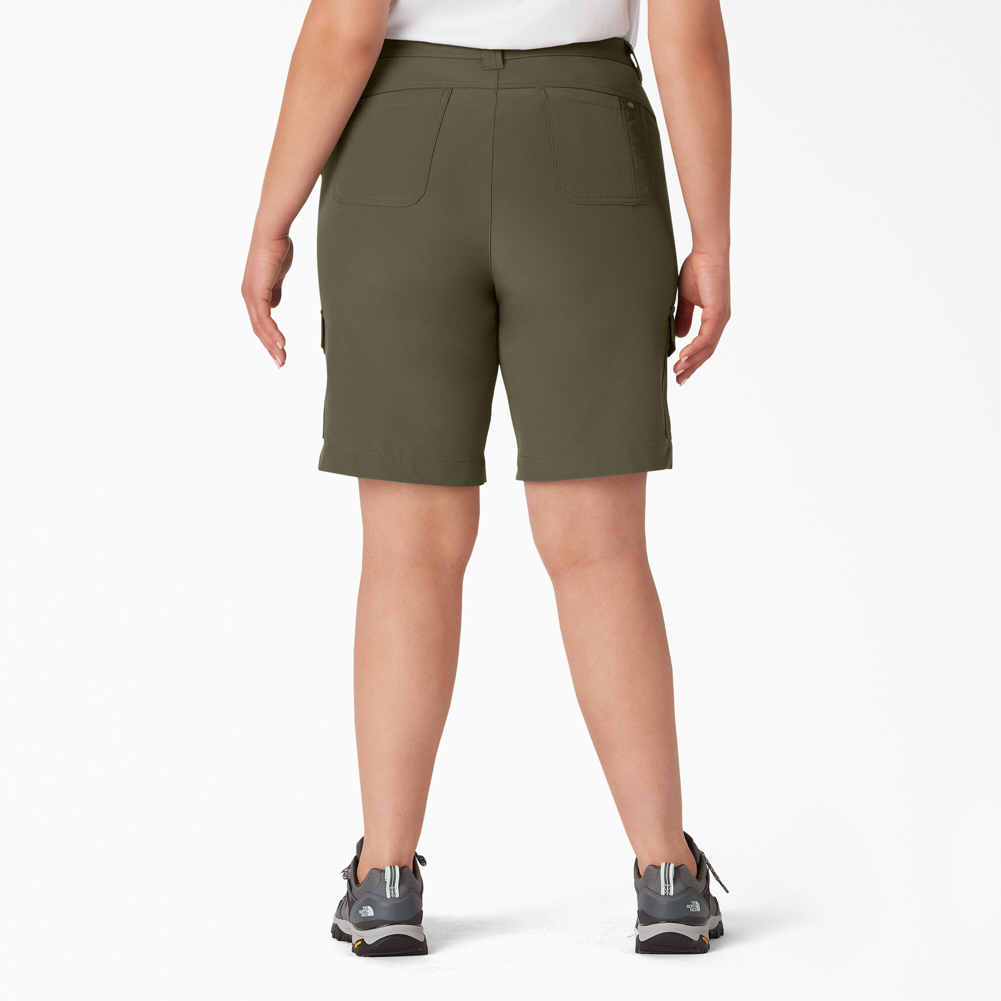 Women s Plus Cooling Slim Fit Cargo Shorts 10 Dickies Canada