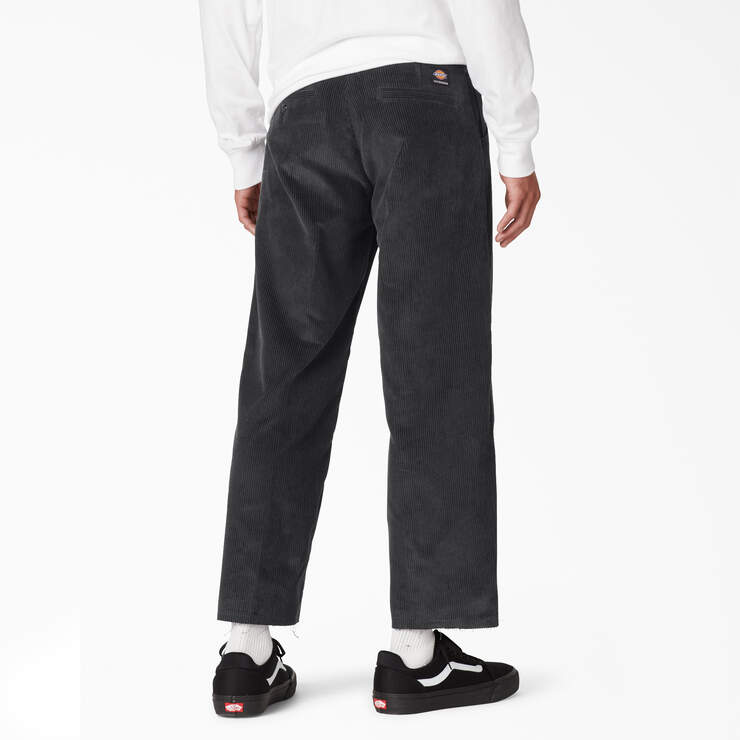 Pantalon à genoux renforcés de coupe ample en velours côtelé Sicko par Franky Villani - Black (BKX) numéro de l’image 2