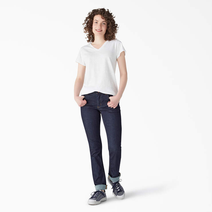 T-shirt à encolure en V et manches courtes pour femmes - White (WH) numéro de l’image 3