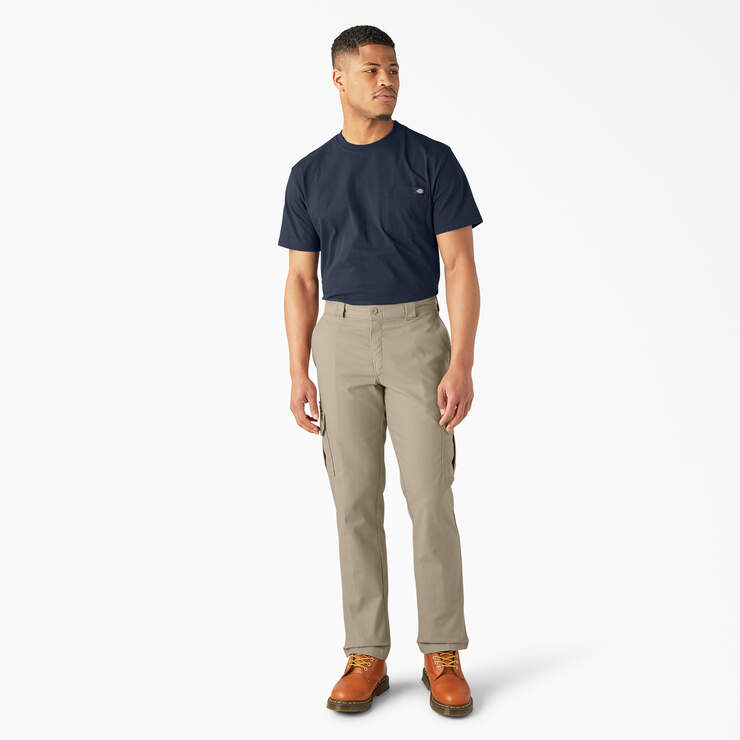 Pantalon cargo de coupe standard en tissu FLEX - Desert Sand (DS) numéro de l’image 4